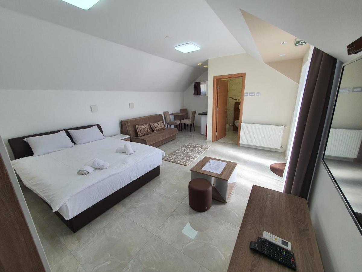 Kovac Residence Ζρένιανιν Εξωτερικό φωτογραφία