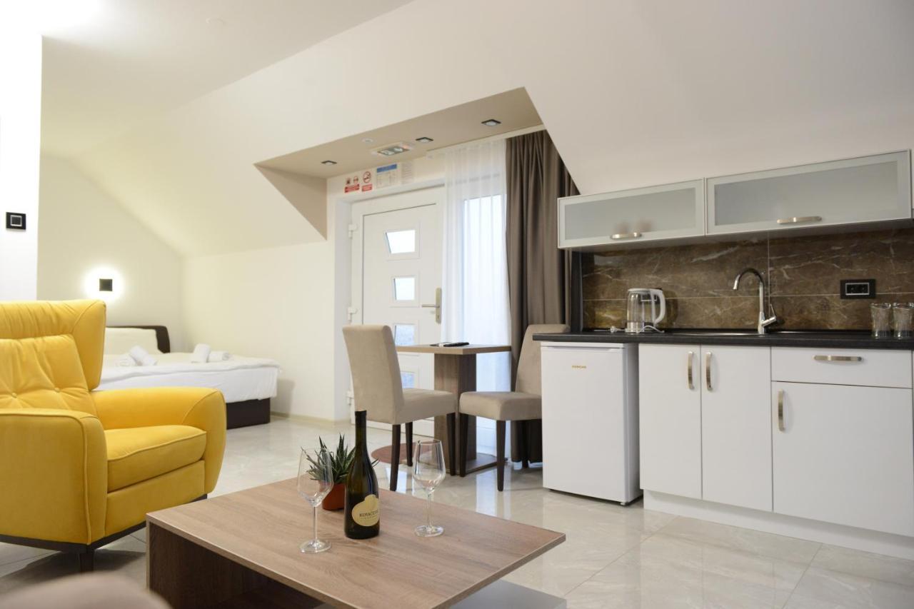 Kovac Residence Ζρένιανιν Εξωτερικό φωτογραφία