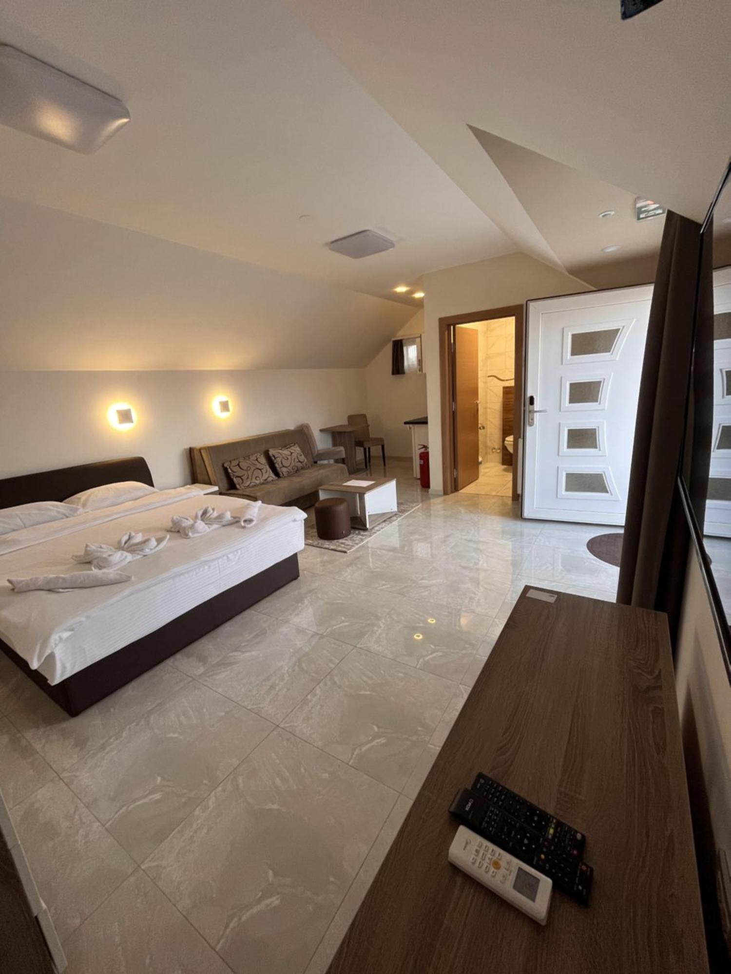 Kovac Residence Ζρένιανιν Εξωτερικό φωτογραφία