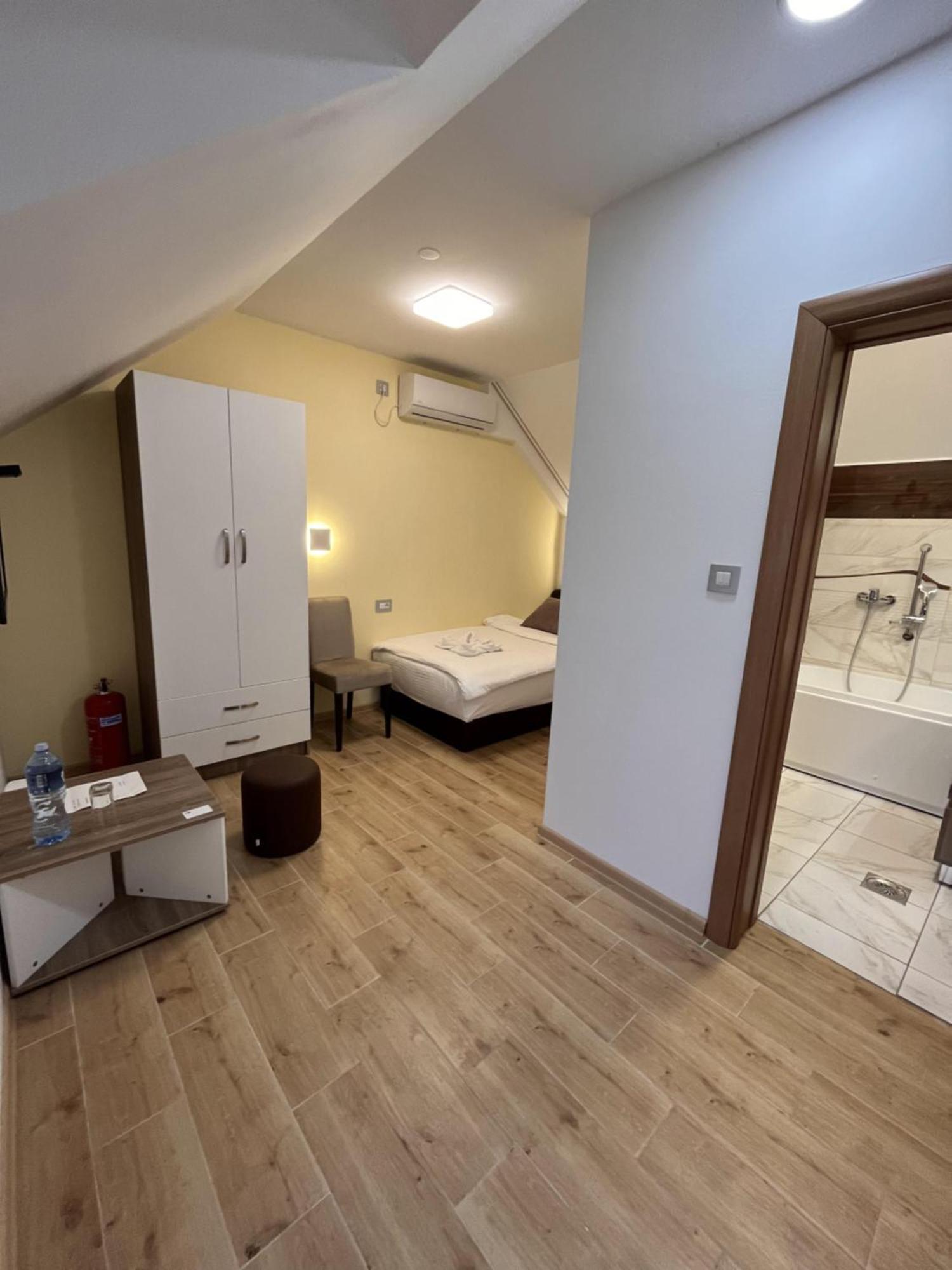 Kovac Residence Ζρένιανιν Εξωτερικό φωτογραφία