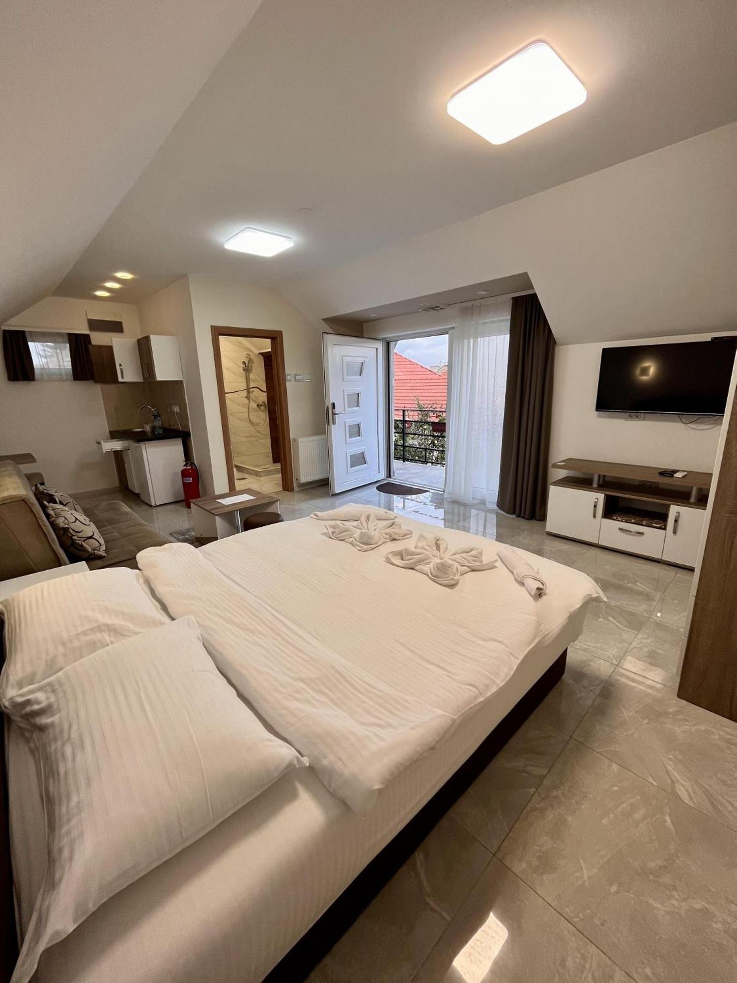 Kovac Residence Ζρένιανιν Εξωτερικό φωτογραφία