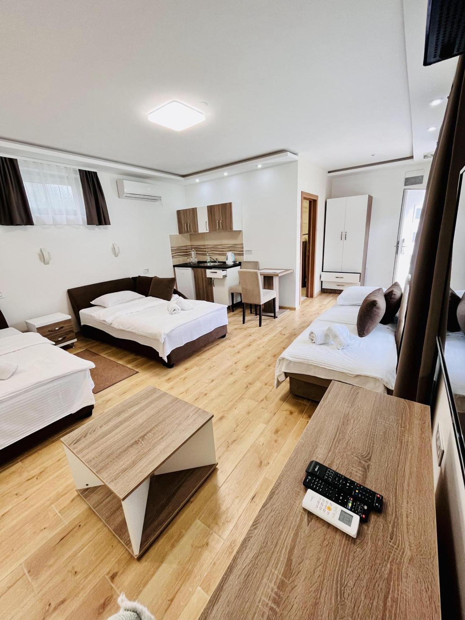 Kovac Residence Ζρένιανιν Εξωτερικό φωτογραφία